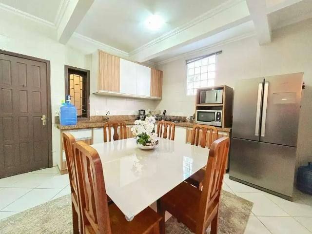 Casa / Sobrado para Venda em Tubarão/SC Bom Pastor 3 Quartos