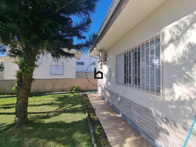 Casa / Sobrado para Venda em Tubarão/SC São João Margem Esquerda 3 Quartos