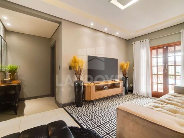Casa / Sobrado para Venda em Tubarão/SC Santo Antônio de Pádua 4 Quartos