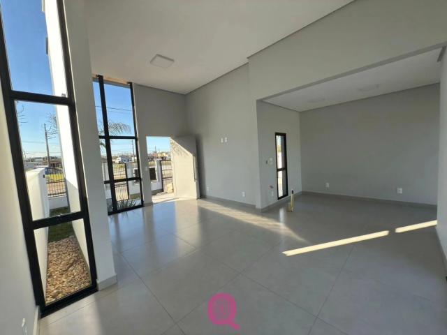 Casa / Sobrado para Venda em Tubarão/SC Passagem 2 Quartos