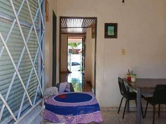 Casa / Sobrado para Venda em Uchoa/SP Centro 2 Quartos