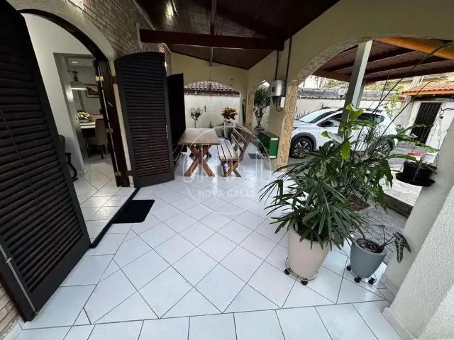 Casa / Sobrado para Venda em Ubatuba/SP Centro 3 Quartos