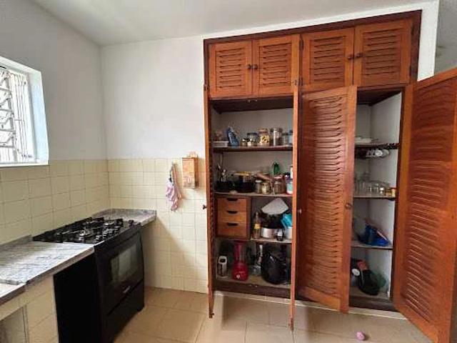 Casa / Sobrado para Venda em Ubatuba/SP Centro 4 Quartos