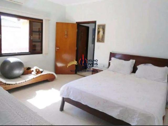 Casa / Sobrado para Venda em Ubatuba/SP Centro 4 Quartos