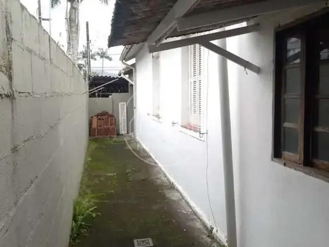 Casa / Sobrado para Venda em Ubatuba/SP Centro 5 Quartos
