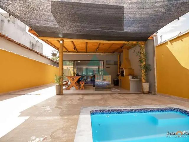 Casa / Sobrado para Venda em Ubatuba/SP Arariba 3 Quartos
