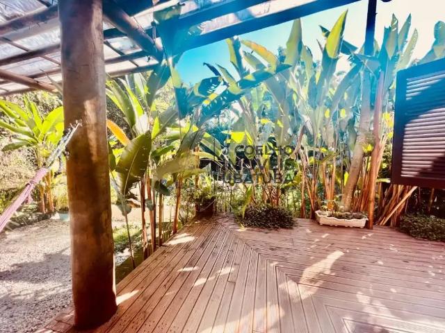 Casa / Sobrado para Venda em Ubatuba/SP Barra da Lagoa 3 Quartos