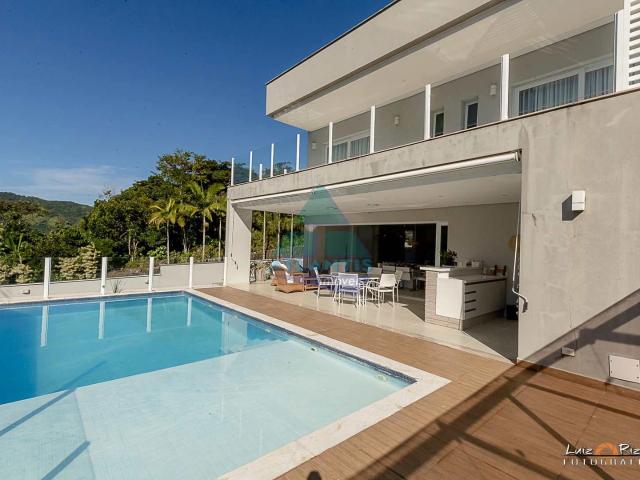 Casa / Sobrado para Venda em Ubatuba/SP Enseada 4 Quartos