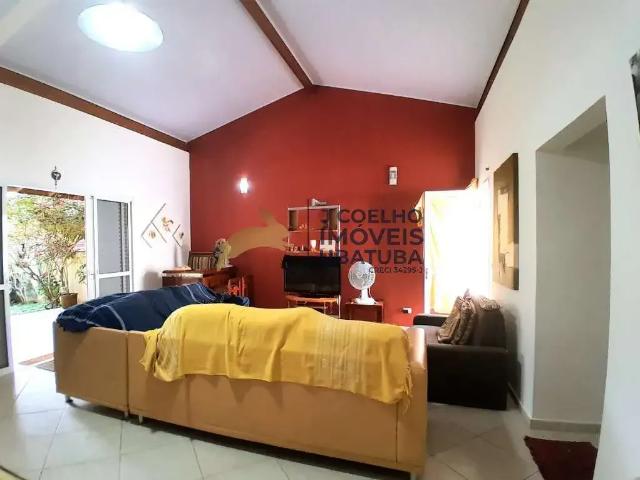 Casa / Sobrado para Venda em Ubatuba/SP Enseada 3 Quartos
