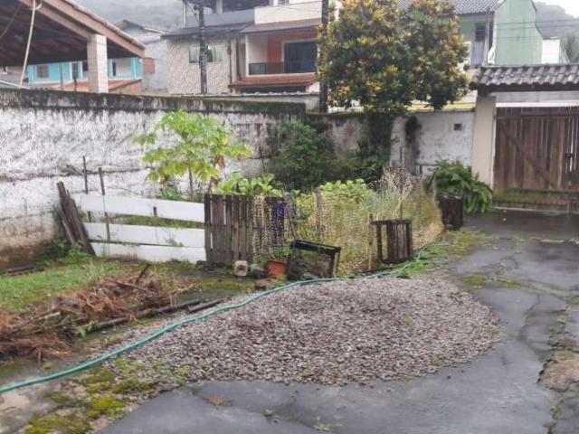 Casa / Sobrado para Venda em Ubatuba/SP Ipiranguinha 2 Quartos
