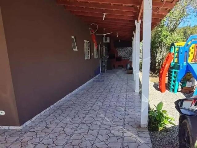 Casa / Sobrado para Venda em Ubatuba/SP Ipiranguinha 2 Quartos