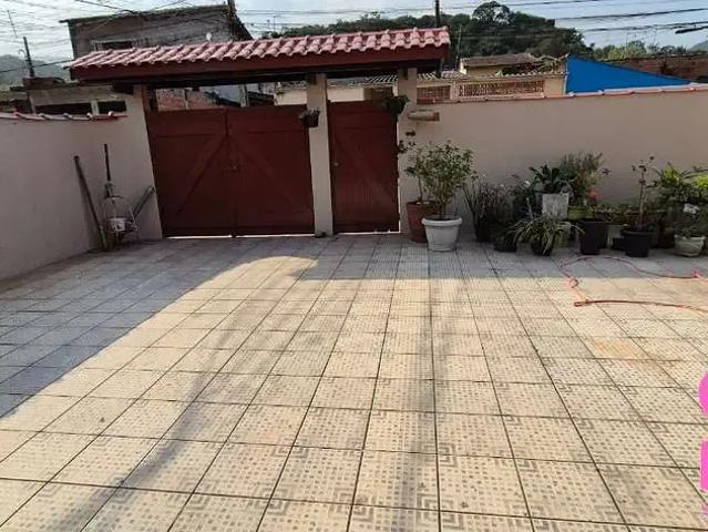Casa / Sobrado para Venda em Ubatuba/SP Ipiranguinha 3 Quartos