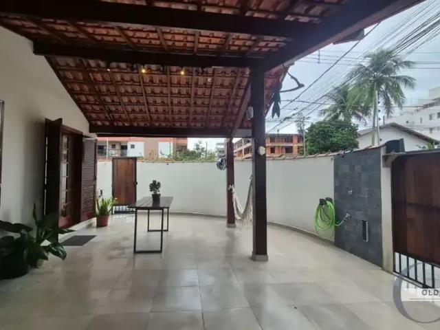 Casa / Sobrado para Venda em Ubatuba/SP Itaguá 3 Quartos