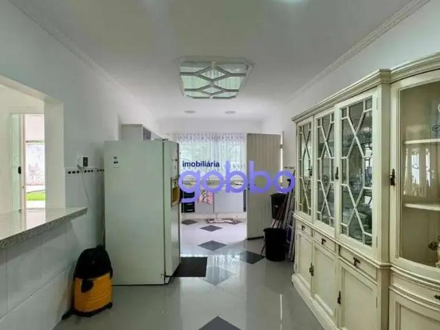 Casa / Sobrado para Venda em Ubatuba/SP Itaguá 4 Quartos