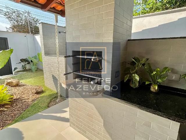 Casa / Sobrado para Venda em Ubatuba/SP Itaguá 5 Quartos