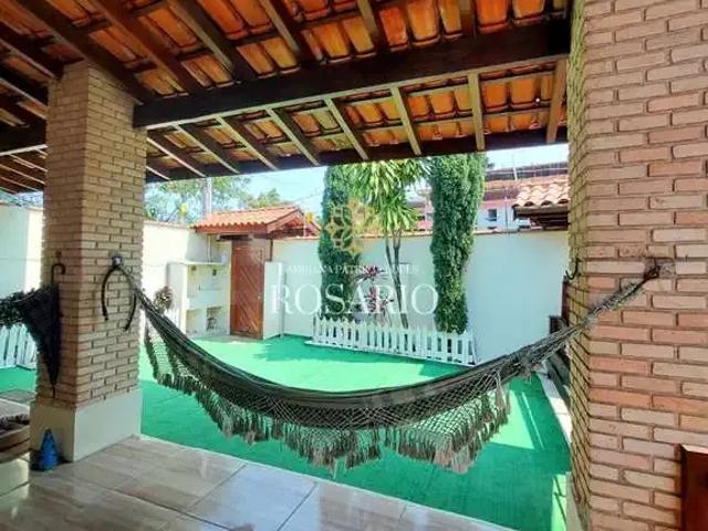 Casa / Sobrado para Venda em Ubatuba/SP Itaguá 5 Quartos