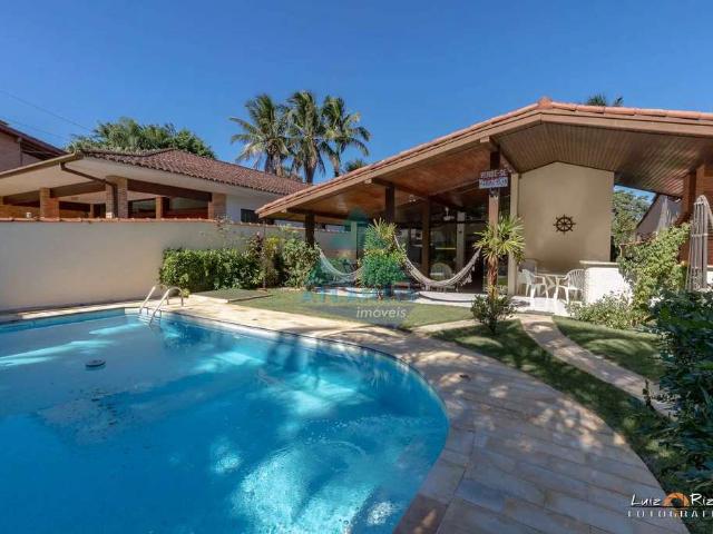 Casa / Sobrado para Venda em Ubatuba/SP Jardim Pedra Verde 4 Quartos