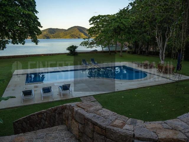Casa / Sobrado para Venda em Ubatuba/SP Jardim Pedra Verde 5 Quartos