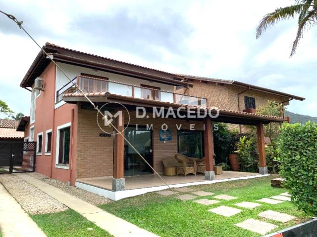 Casa / Sobrado para Venda em Ubatuba/SP Lagoinha 4 Quartos