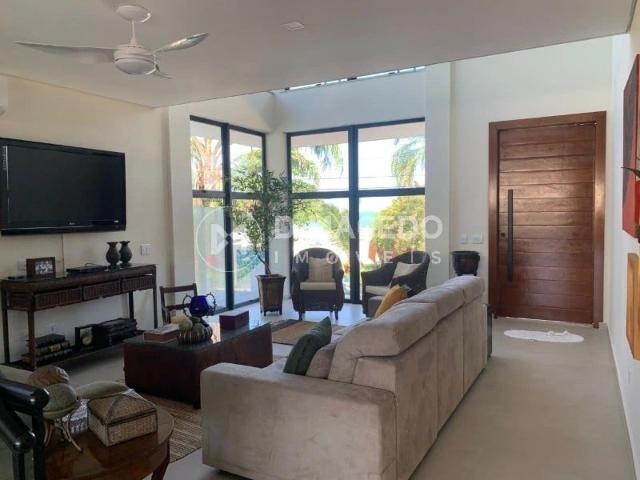 Casa / Sobrado para Venda em Ubatuba/SP Lagoinha 4 Quartos