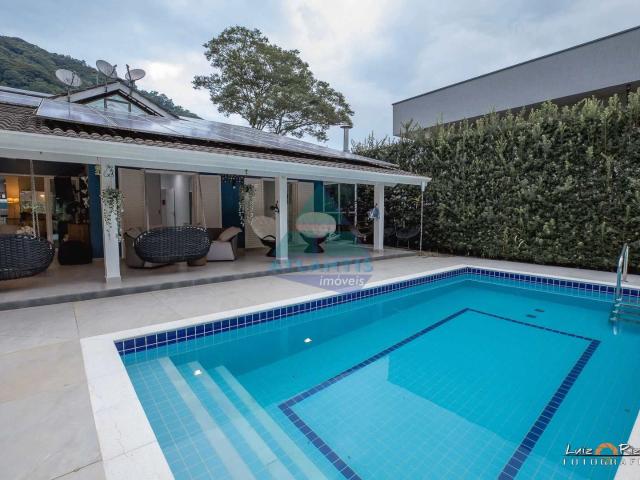 Casa / Sobrado para Venda em Ubatuba/SP Lagoinha 5 Quartos