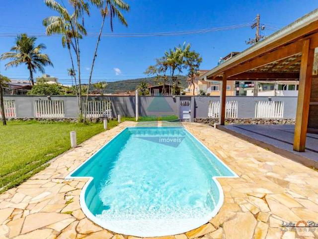 Casa / Sobrado para Venda em Ubatuba/SP Maranduba 4 Quartos
