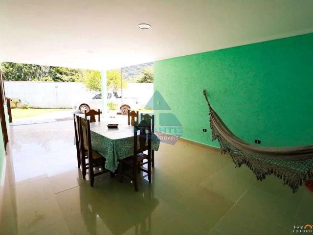 Casa / Sobrado para Venda em Ubatuba/SP Sapé 6 Quartos
