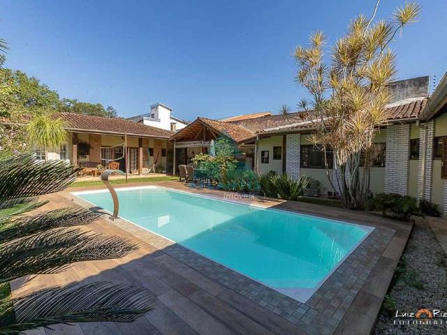 Casa / Sobrado para Venda em Ubatuba/SP Parque Vivamar 7 Quartos