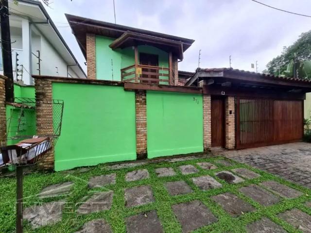Casa / Sobrado para Venda em Ubatuba/SP Parque Vivamar 5 Quartos