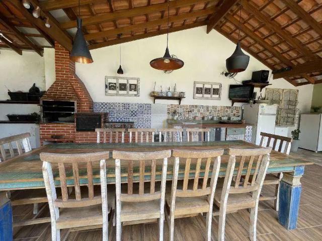 Casa / Sobrado para Venda em Ubatuba/SP Parque Vivamar 8 Quartos