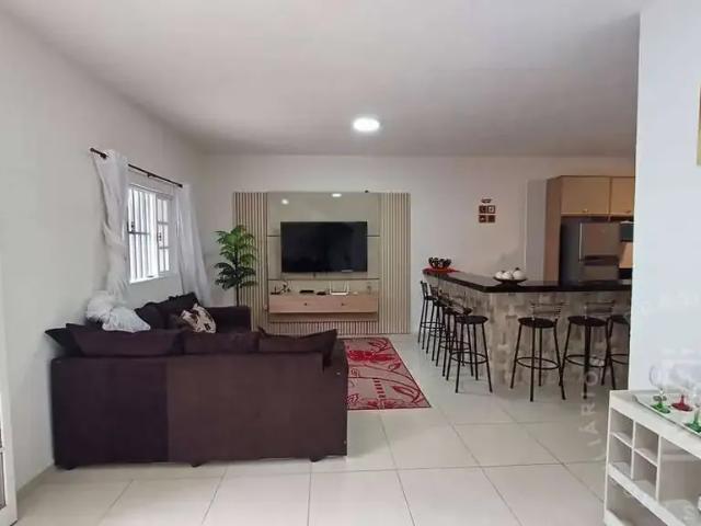 Casa / Sobrado para Venda em Ubatuba/SP Perequê Açu 4 Quartos