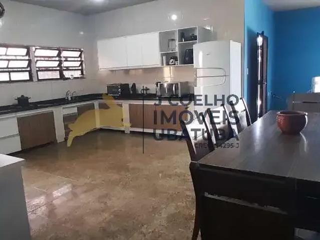Casa / Sobrado para Venda em Ubatuba/SP Perequê Açu 4 Quartos