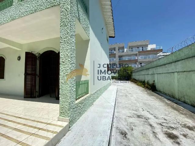 Casa / Sobrado para Venda em Ubatuba/SP Perequê Açu 4 Quartos