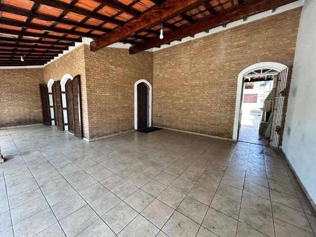 Casa / Sobrado para Venda em Ubatuba/SP Perequê Açu 5 Quartos