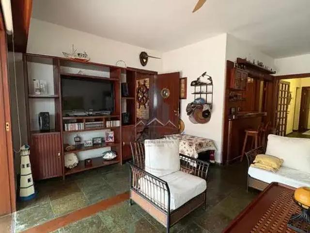 Casa / Sobrado para Venda em Ubatuba/SP Perequê Açu 5 Quartos