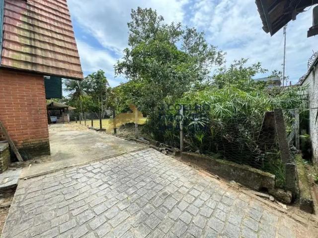 Casa / Sobrado para Venda em Ubatuba/SP Praia Grande 3 Quartos