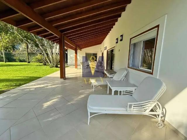 Casa / Sobrado para Venda em Ubatuba/SP Praia do Lazaro 4 Quartos