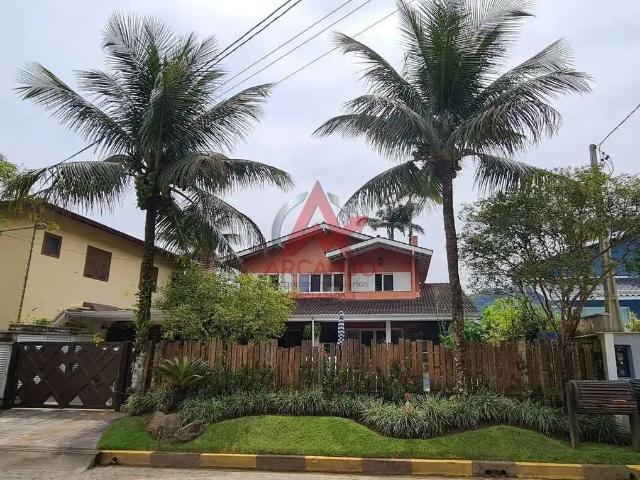 Casa / Sobrado para Venda em Ubatuba/SP Praia do Lazaro 4 Quartos