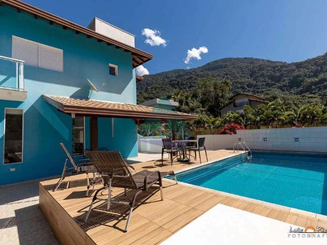 Casa / Sobrado para Venda em Ubatuba/SP Praia da Lagoinha 3 Quartos