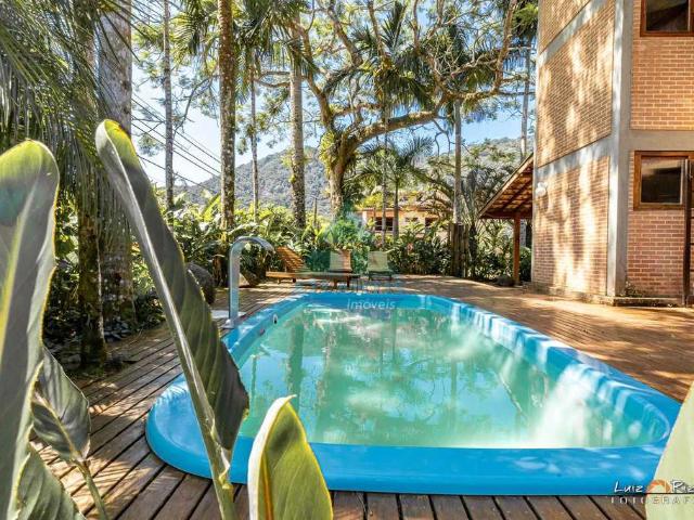 Casa / Sobrado para Venda em Ubatuba/SP Praia da Lagoinha 3 Quartos