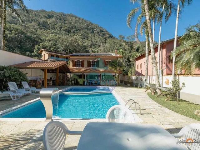 Casa / Sobrado para Venda em Ubatuba/SP Praia da Lagoinha 4 Quartos