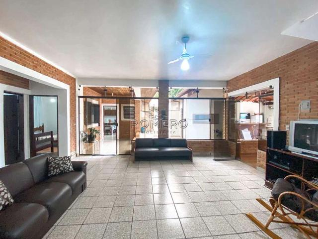 Casa / Sobrado para Venda em Ubatuba/SP Praia da Lagoinha 5 Quartos