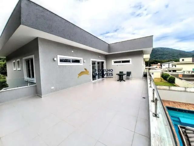 Casa / Sobrado para Venda em Ubatuba/SP Lagoinha 5 Quartos