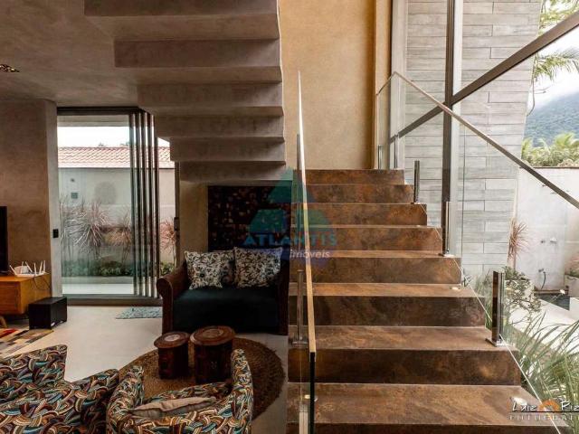 Casa / Sobrado para Venda em Ubatuba/SP Praia da Lagoinha 5 Quartos