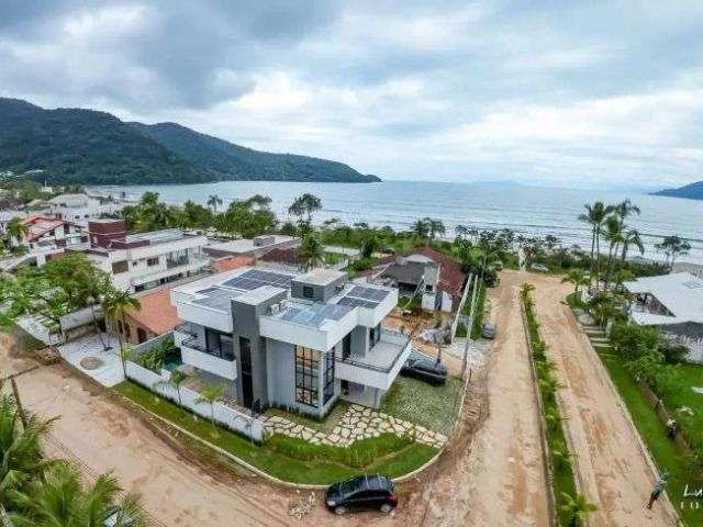 Casa / Sobrado para Venda em Ubatuba/SP Praia da Lagoinha 5 Quartos