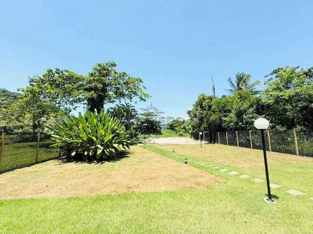 Casa / Sobrado para Venda em Ubatuba/SP Praia Dura 6 Quartos