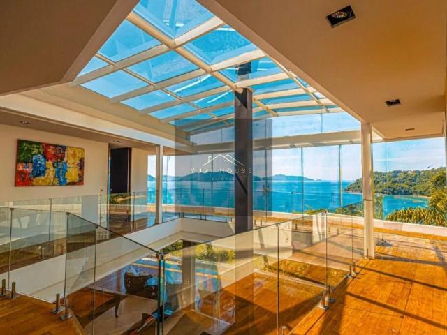 Casa / Sobrado para Venda em Ubatuba/SP Praia Vermelha 4 Quartos