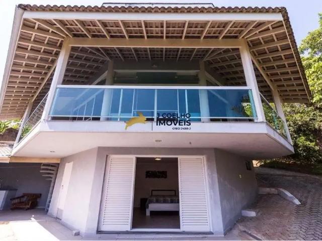 Casa / Sobrado para Venda em Ubatuba/SP Praia Vermelha 5 Quartos