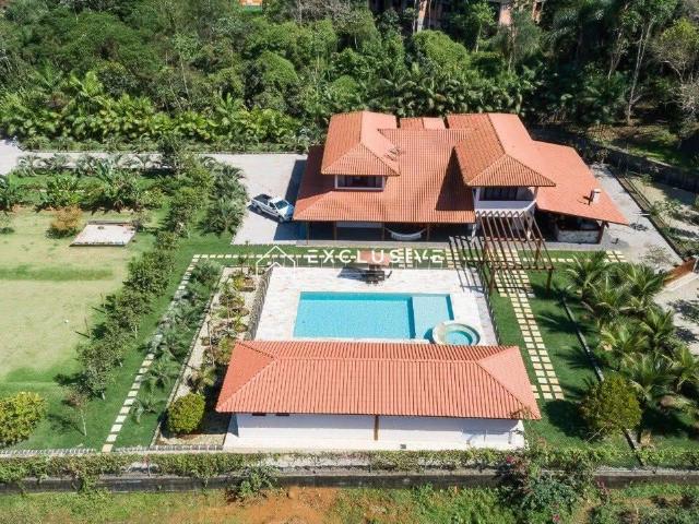 Casa / Sobrado para Venda em Ubatuba/SP Ressaca 6 Quartos