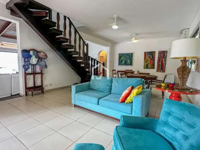 Casa / Sobrado para Venda em Ubatuba/SP Tenório 5 Quartos